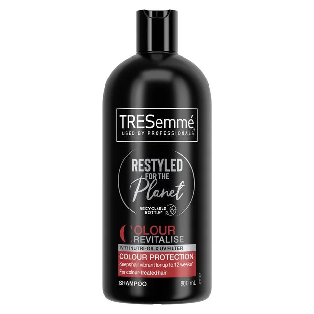 making it smoother and more shiny.TRESemme Colour Revitalise Colour Fade Protection Shampoo 800ml