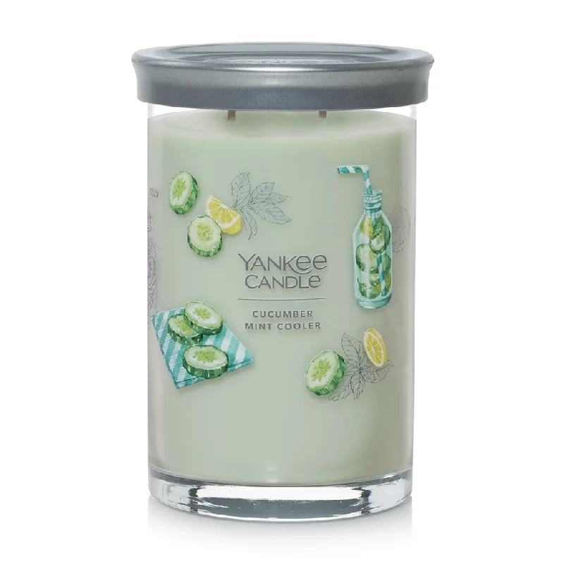 Yankee Candle : Signature Large Tumbler Candle in Cucumber Mint Cooler